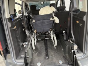 2018 Allied Ford Freedom / Just 8,500 miles/ Winch/ AC