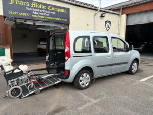 2012 Gowrings Kangoo Expression /Auto/AC/Winch/Cruise Control/Just 13,950 miles