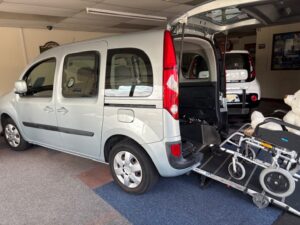 2012 Gowrings Kangoo Expression /Auto/AC/Winch/Cruise Control/Just 13,950 miles